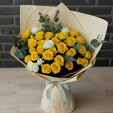 Букет цветов из:  Розы в Шенджий