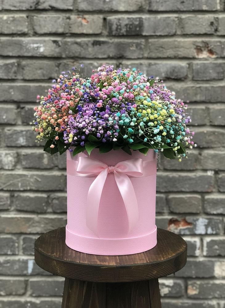 Цветочная композиция из Гипсофила и Розы в шляпной коробке в Шенджий