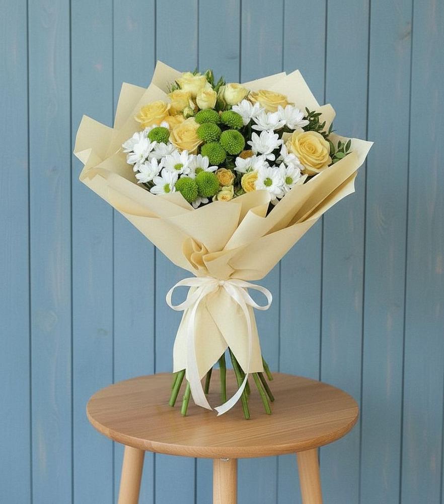 Букет цветов из: Хризантемы и Розы в Шенджий