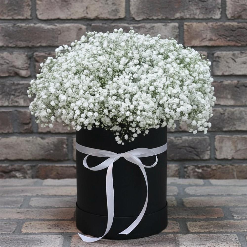 Цветочная композиция из Гипсофила в шляпной коробке в Шенджий