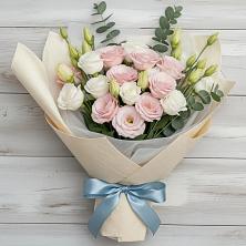 Букет цветов из:  Лизиантусы в Шенджий