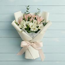 Букет цветов из:  Альстромерии в Шенджий