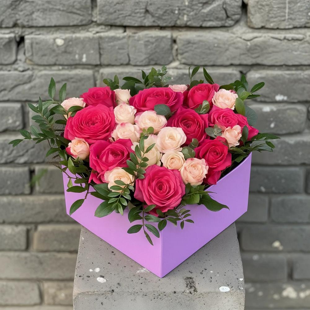 Цветочная композиция из Розы в коробке в Шенджий