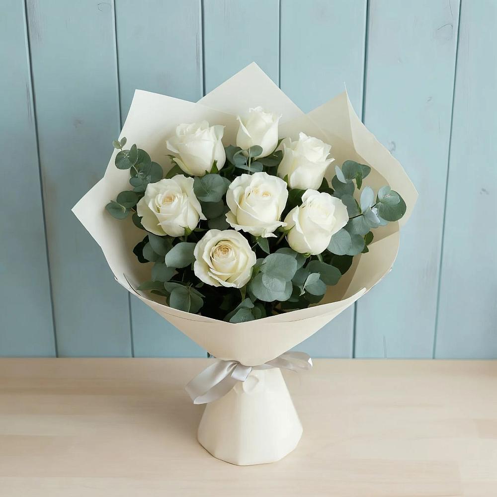 Букет Белые розы в Эвкалипте в Шенджий