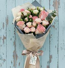 Букет цветов из:  Розы в Шенджий