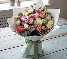 Букет цветов из:  Розы, Лизиантусы и Гвоздики в Шенджий