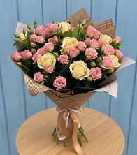 Букет цветов из:  Розы в Шенджий
