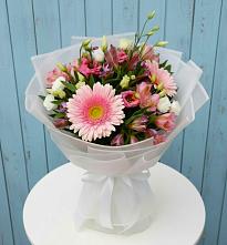 Букет цветов из:  Герберы, Альстромерии и Лизиантусы в Шенджий